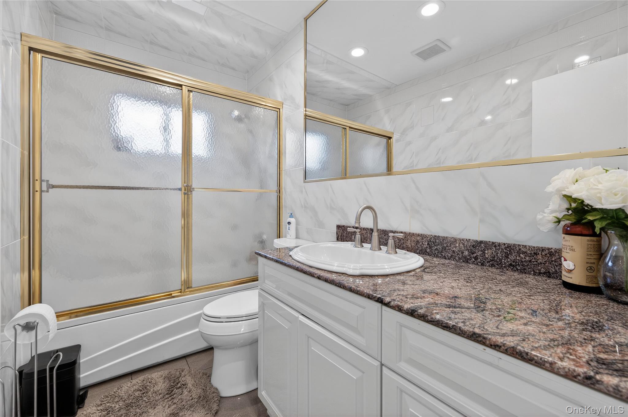 #10 photo, 867 Duncan Drive, Westbury , NY 11590