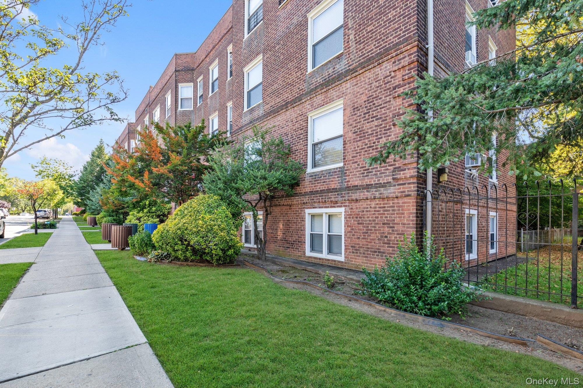 #15 photo, 141-34 79th Avenue, Flushing , NY 11367