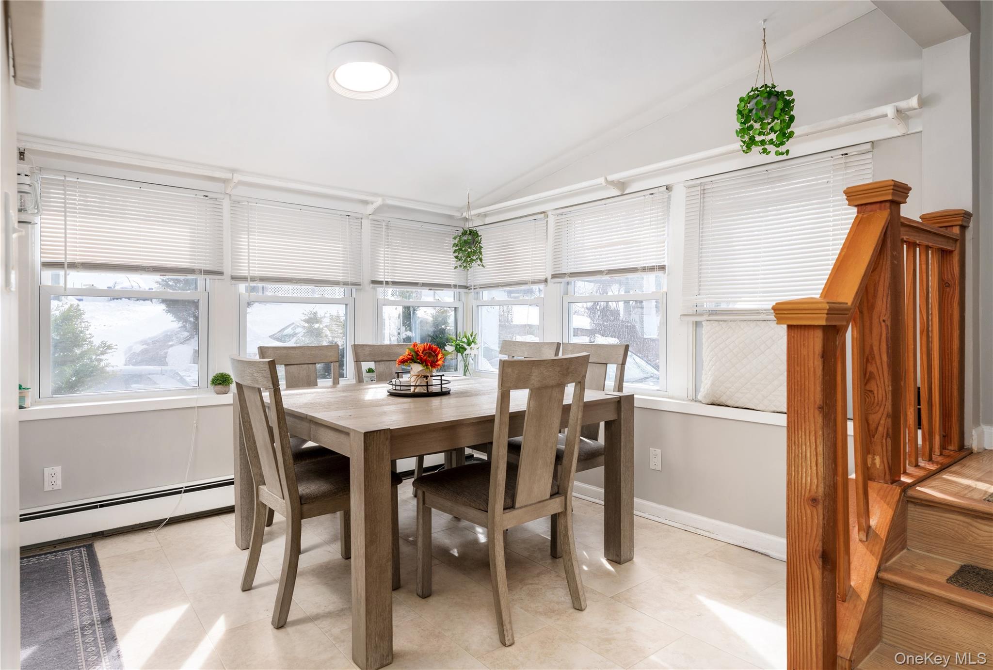 #12 photo, 19 Belmont Road, सफ़ोक काउंटी Sound Beach , NY 11789