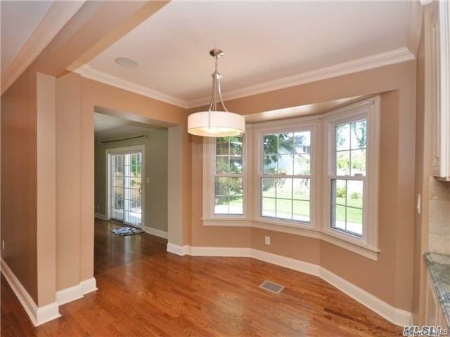 #11 photo, 25 Gaynor Avenue, 롱 아일랜드 Manhasset , NY 11030