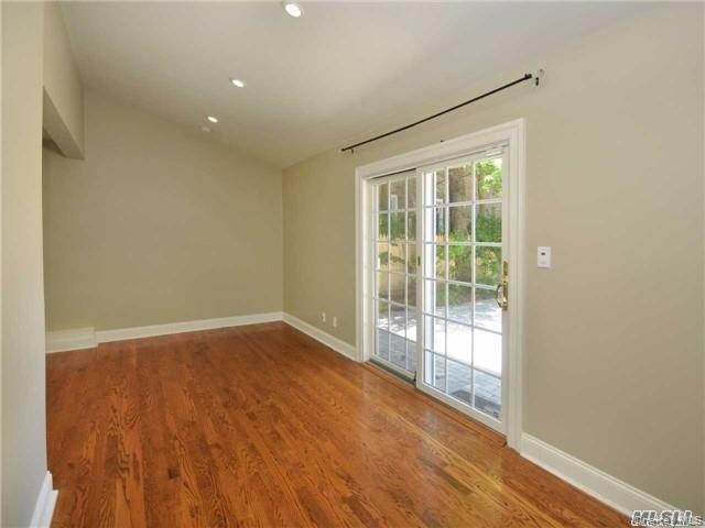 #16 photo, 25 Gaynor Avenue, 롱 아일랜드 Manhasset , NY 11030