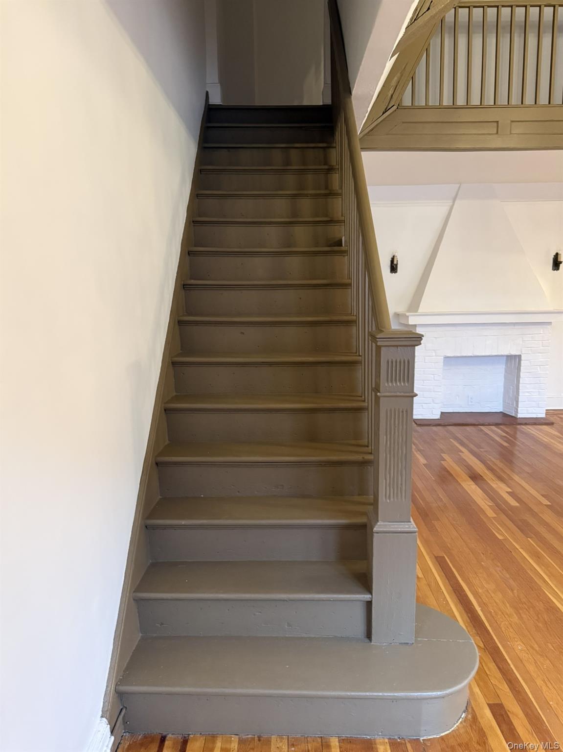 #7 photo, 35-25 190th Street, Flushing , NY 11358