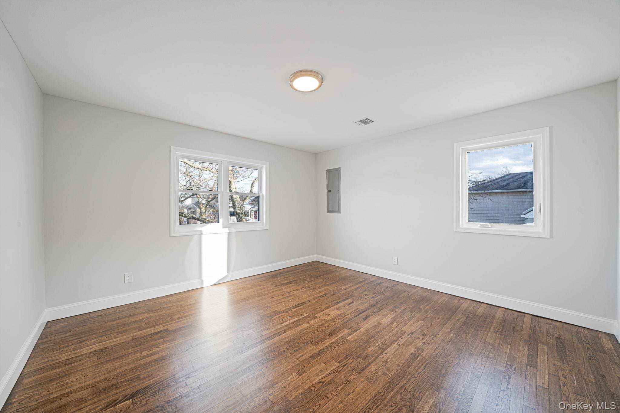 #15 photo, 233 Harrison Avenue, Island Park , NY 11558