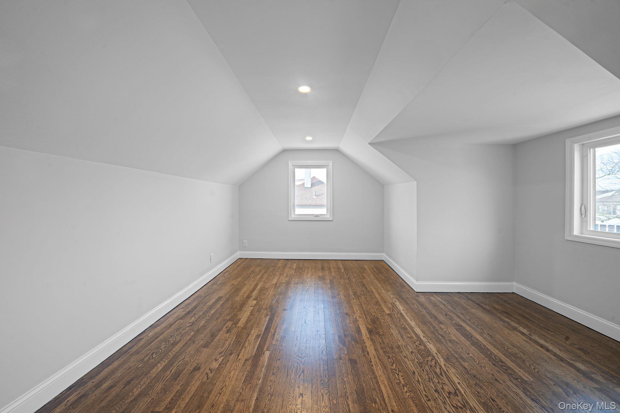 #19 photo, 233 Harrison Avenue, Island Park , NY 11558