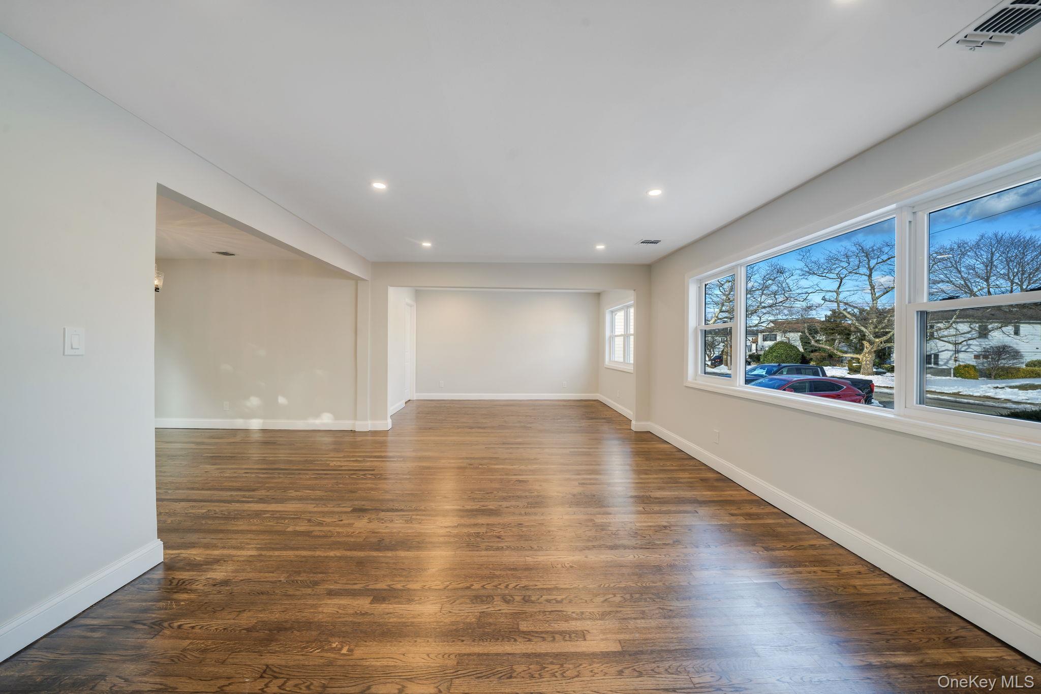 #6 photo, 233 Harrison Avenue, Island Park , NY 11558