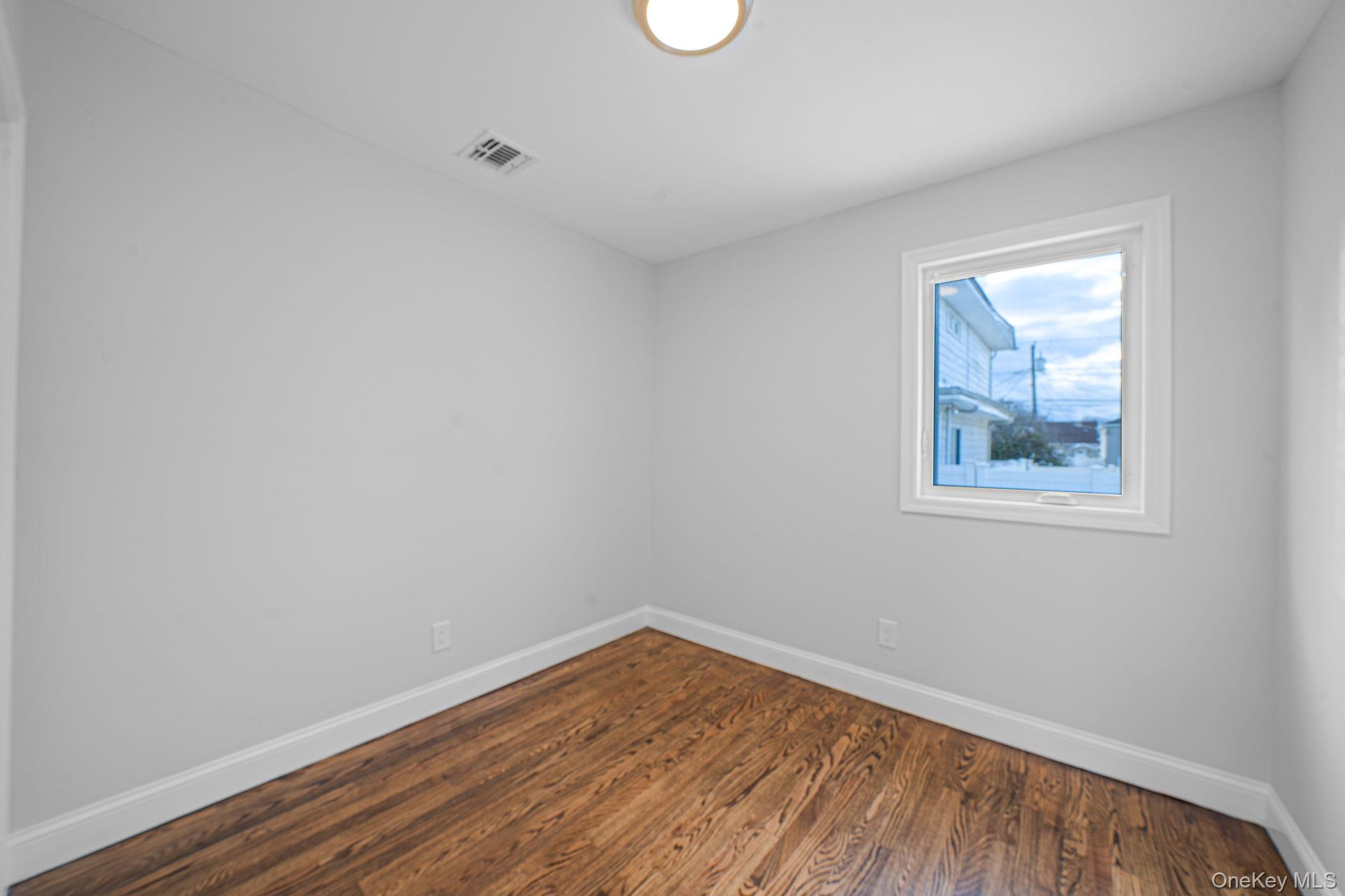 #9 photo, 233 Harrison Avenue, Island Park , NY 11558