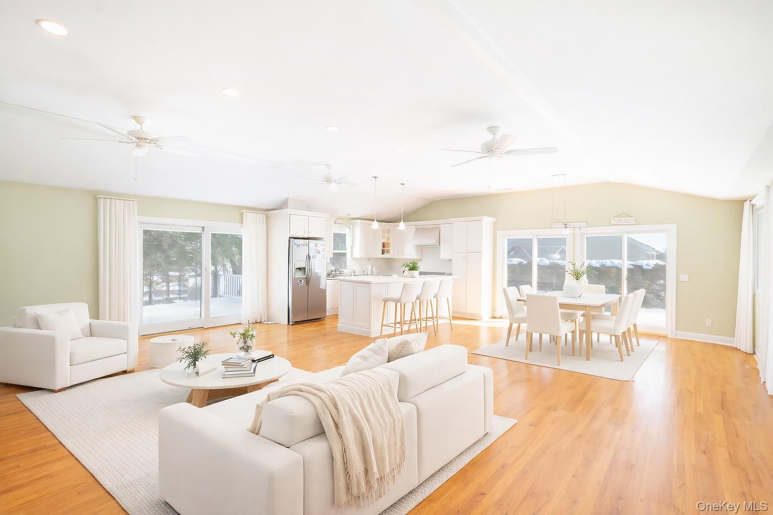 #14 photo, 1545 E Gillette Drive, Саффолк ‖ East Marion , NY 11939