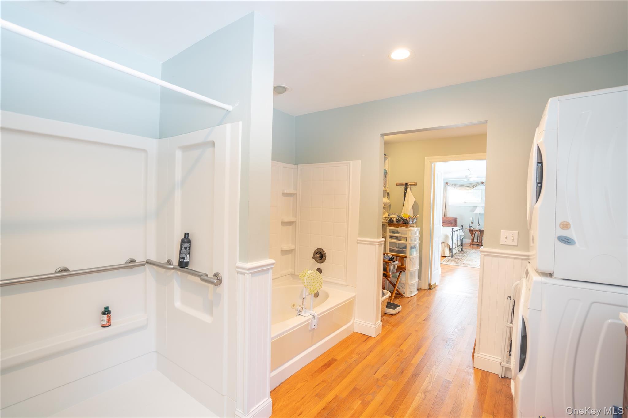 #18 photo, 1545 E Gillette Drive, Саффолк ‖ East Marion , NY 11939