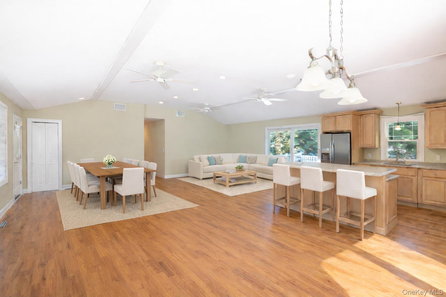 #8 photo, 1545 E Gillette Drive, Саффолк ‖ East Marion , NY 11939