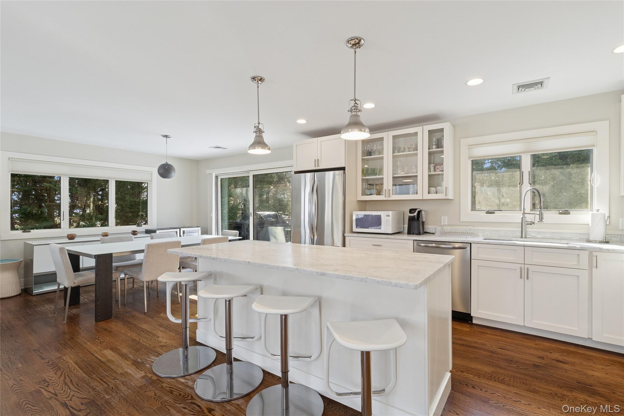 #14 photo, 6 Sunset Road, Sag Harbor , NY 11963