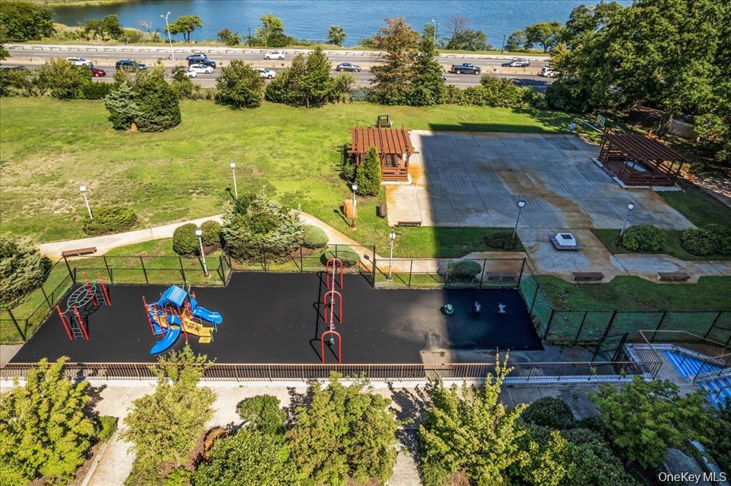 #4 photo, 17-85 215th Street, Bayside , NY 11360