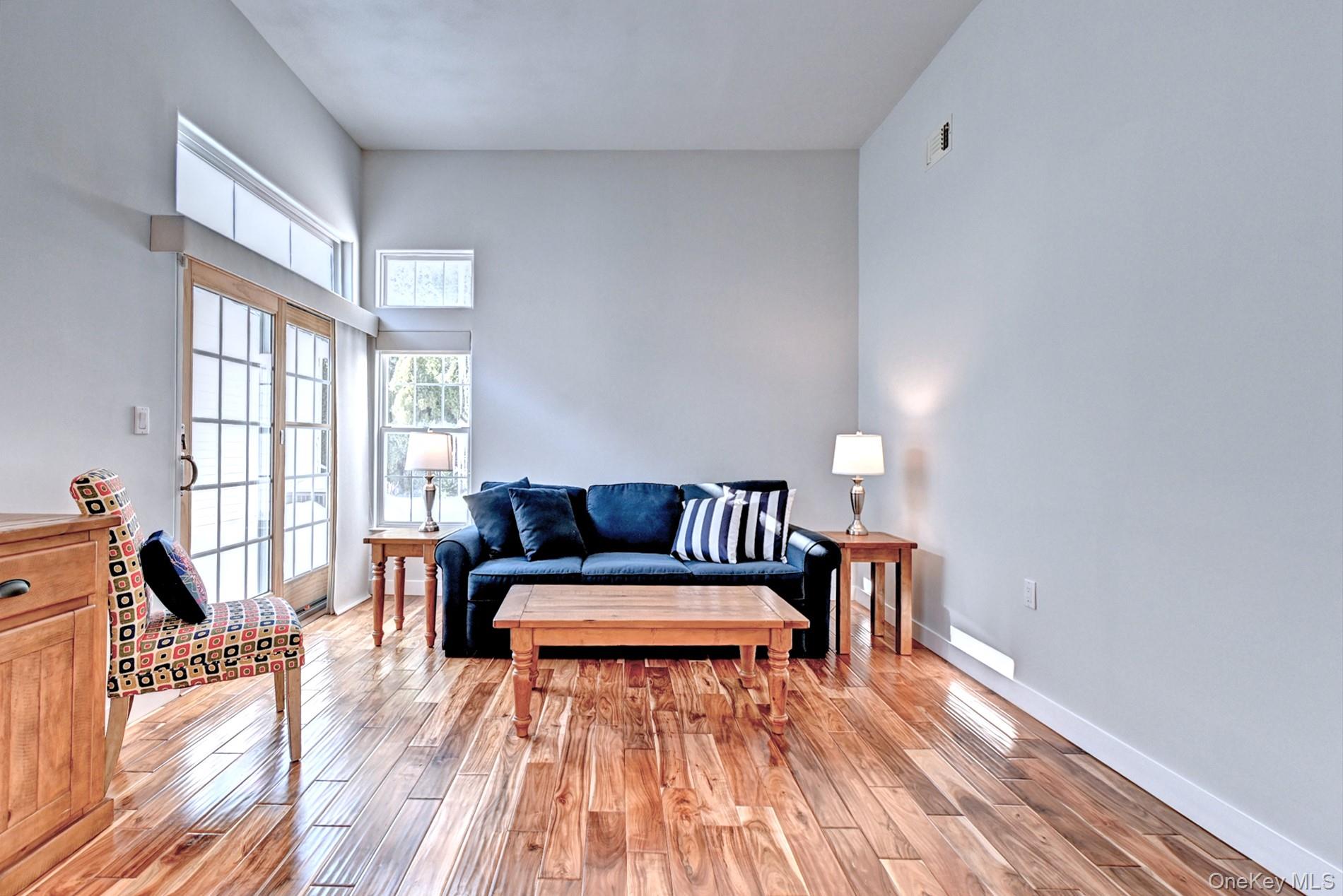 #6 photo, 530 Leisure Drive, Ridge , NY 11961