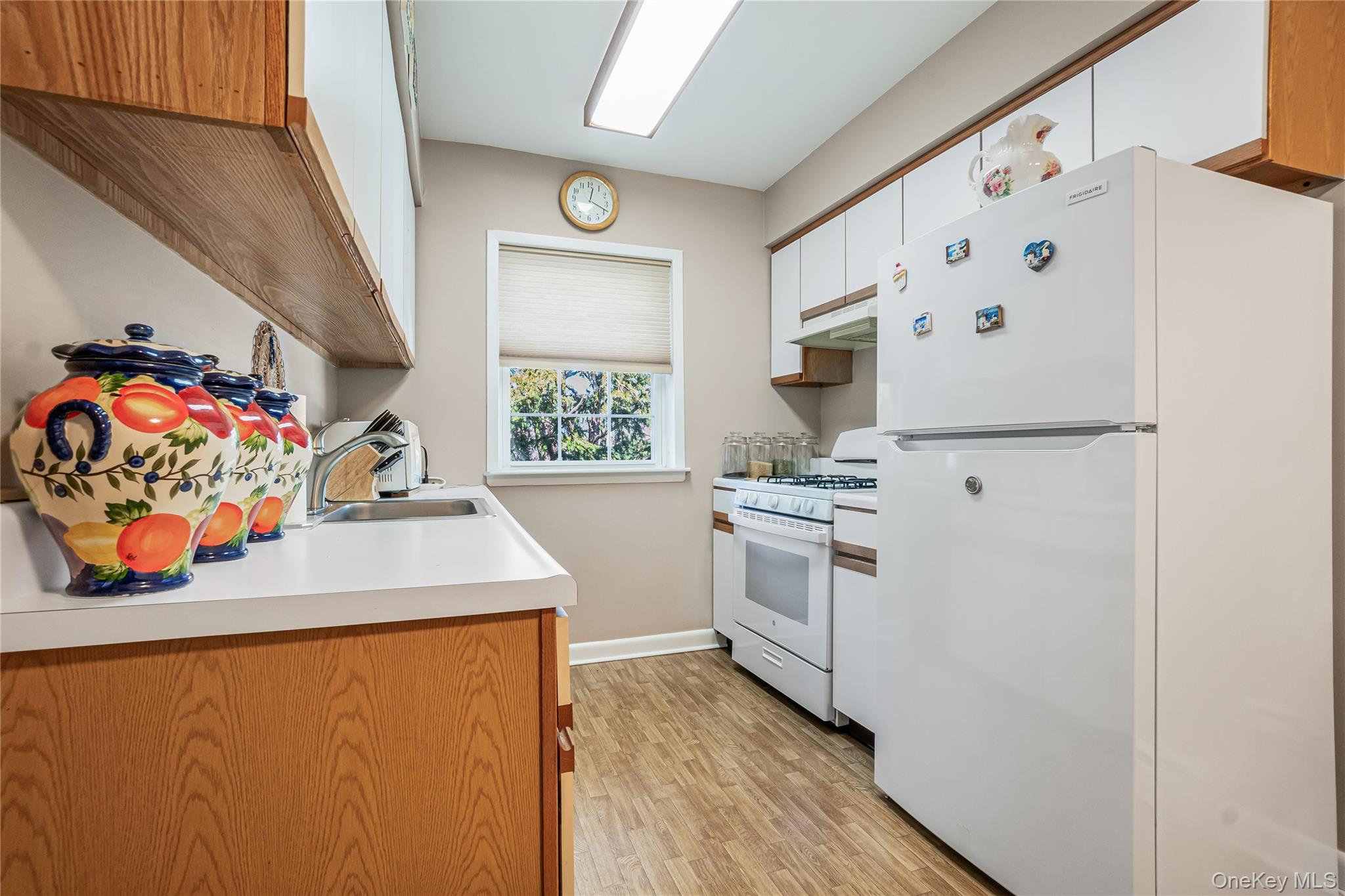 #8 photo, 2551 Jerusalem Avenue, North Bellmore , NY 11710