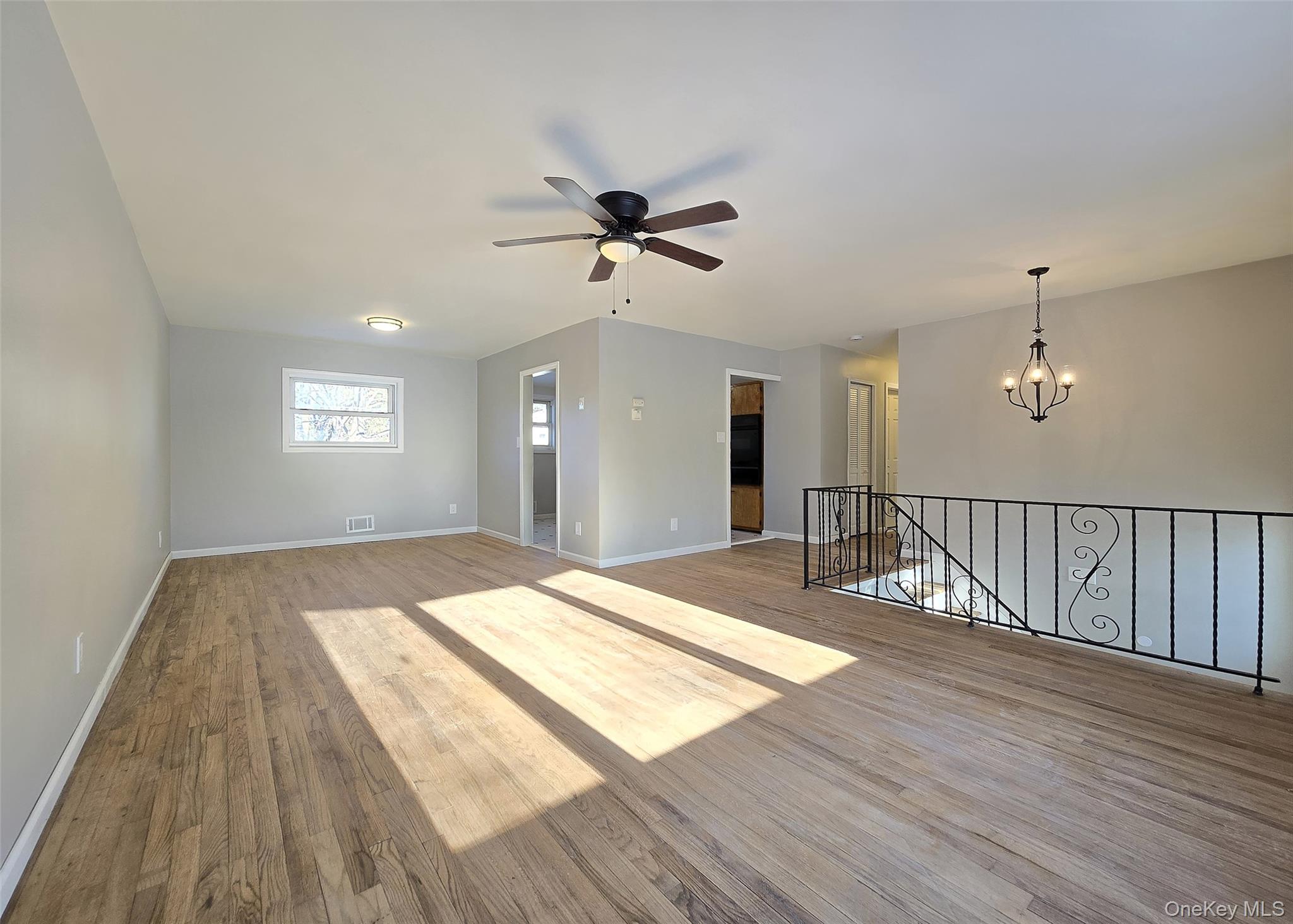 #7 photo, 19 University Drive, 롱 아일랜드 Ronkonkoma , NY 11779