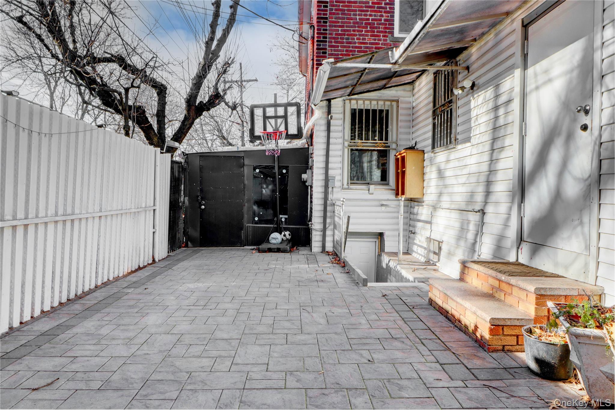 #20 photo, 11483 145th Street, Jamaica South , NY 11436
