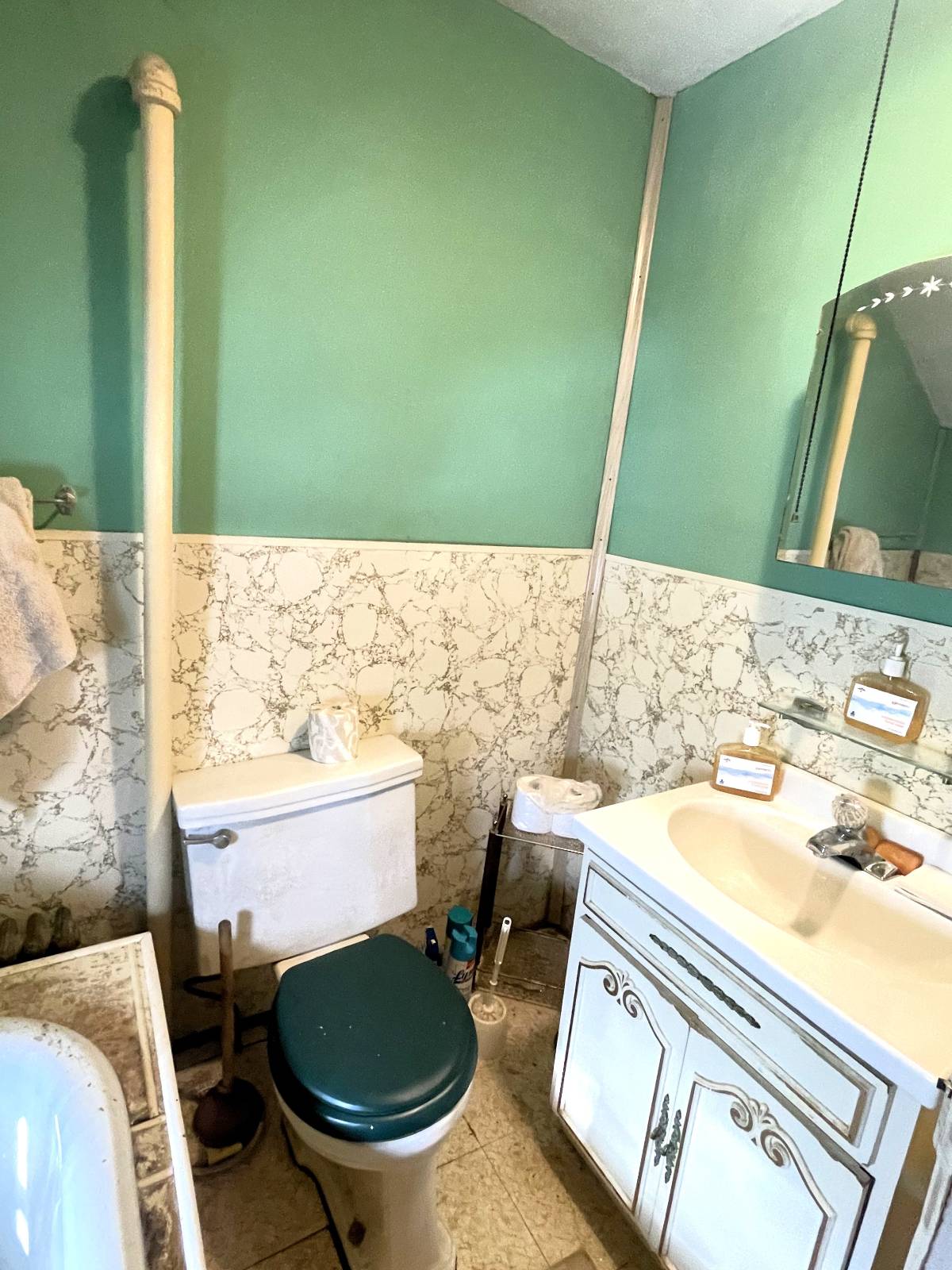 #23 photo, 3 Agawam Lane, Altamont , NY 12009