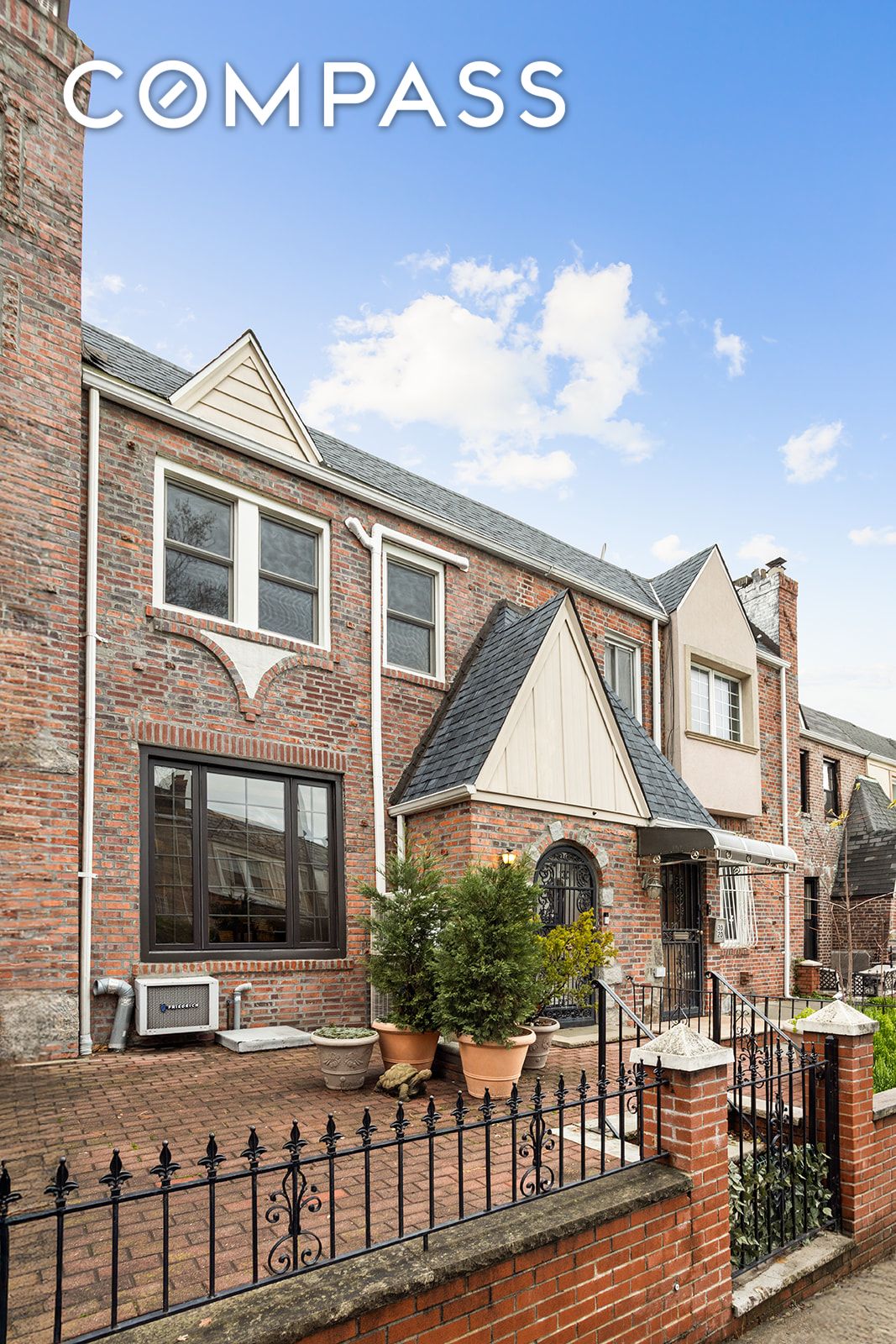 #14 photo, 30-22 88th Street, קווינס Jackson Heights , NY 11369