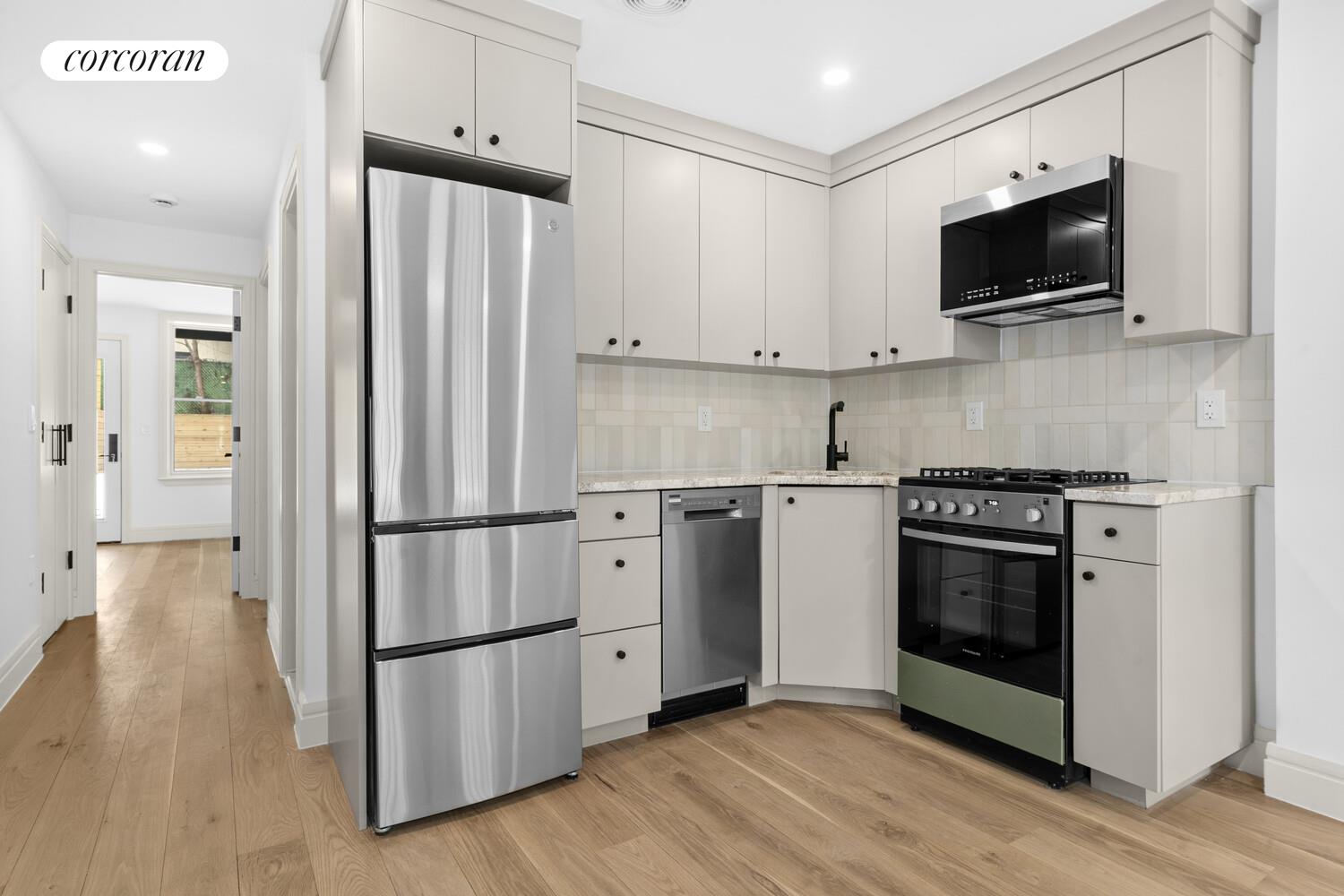 #2 photo, 444 QUINCY Street, Бруклин ‖ Bedford-Stuyvesant , NY 11221