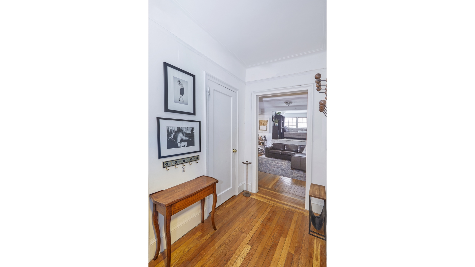 #13 photo, 162 W 56TH Street, Манхэттен ‖ Midtown , NY 10019