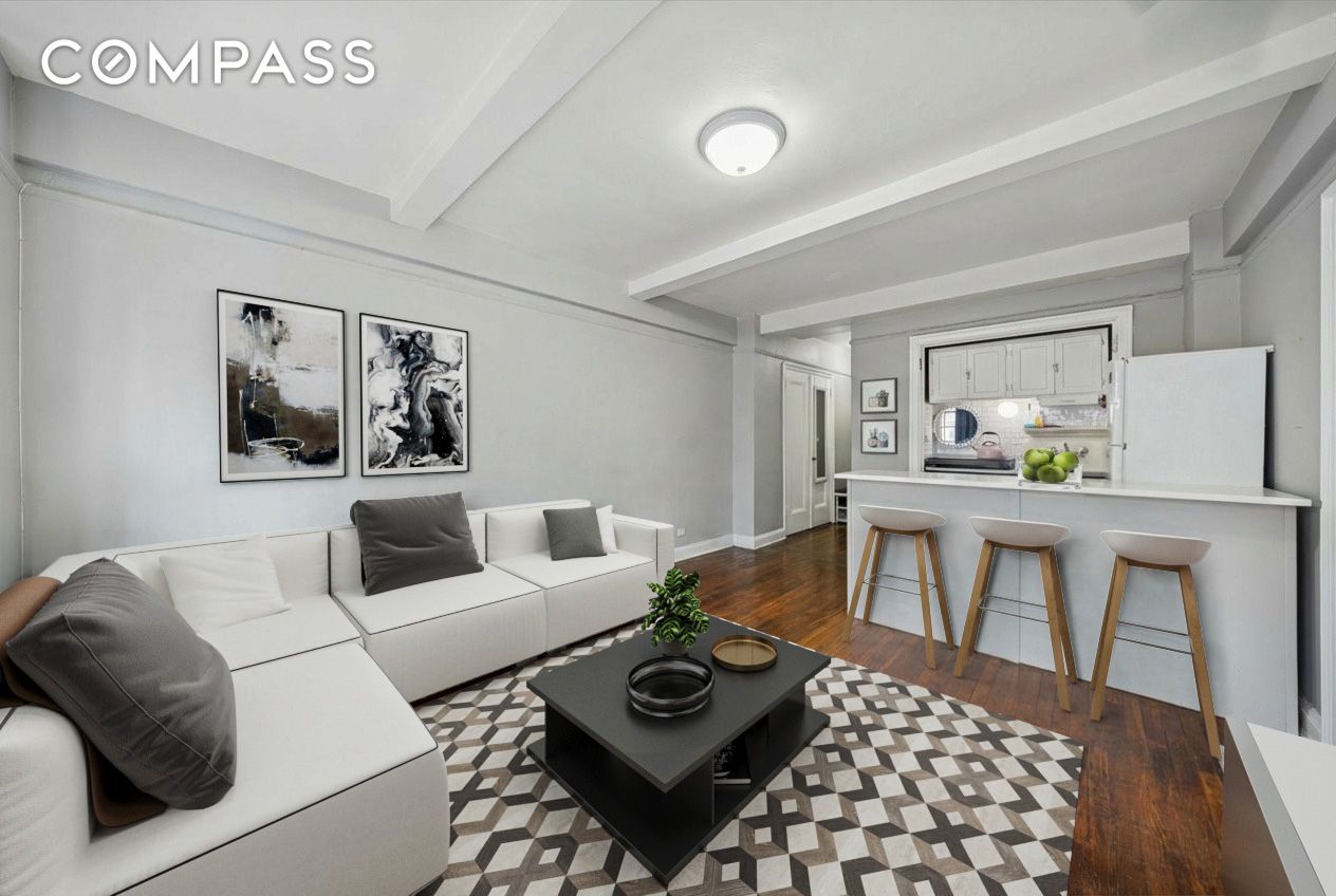 #4 photo, 5 Tudor City Place, Murray Hill , NY 10017