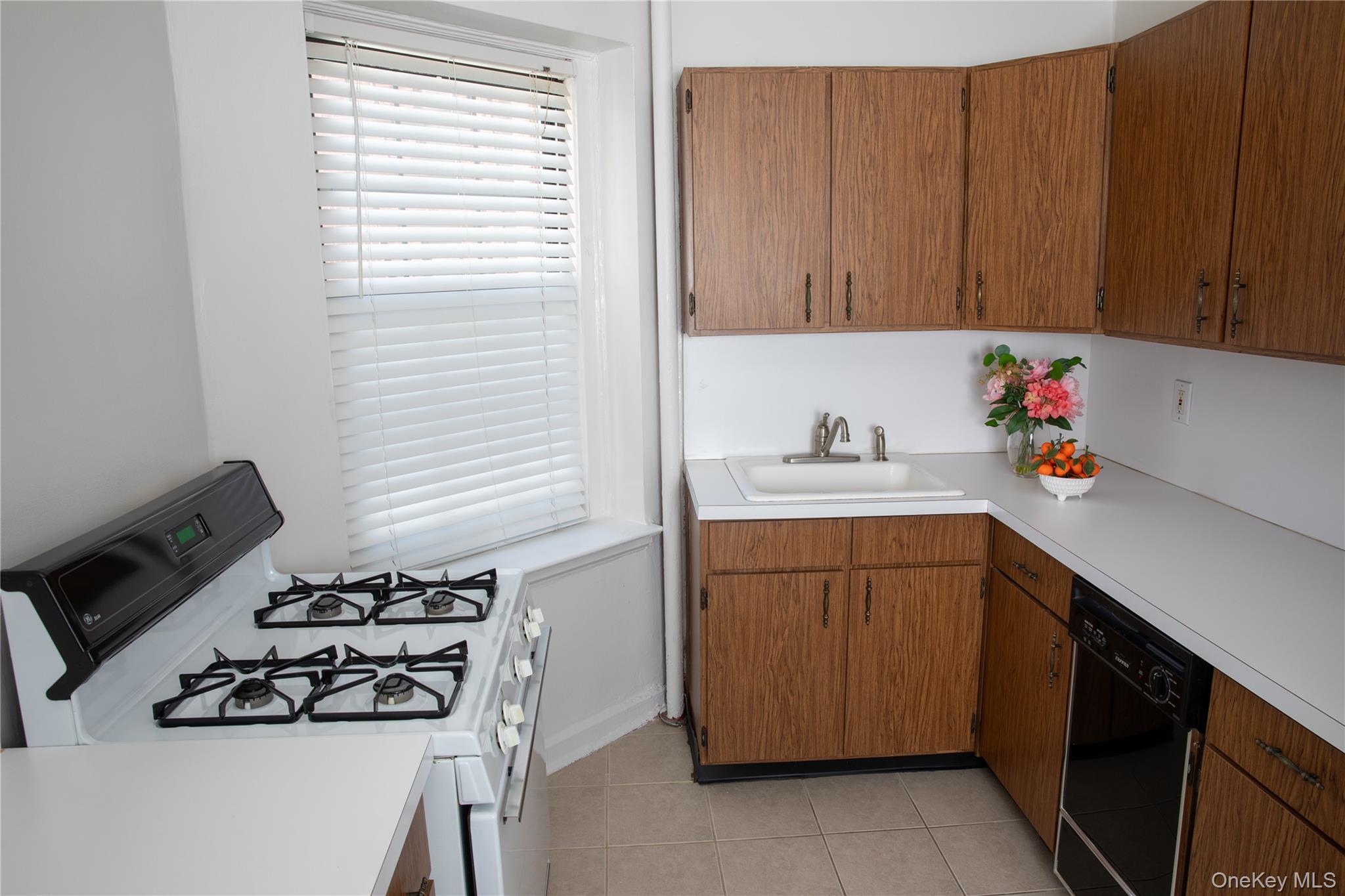 #8 photo, 178 Garth Road, 纽约州 Scarsdale , NY 10583