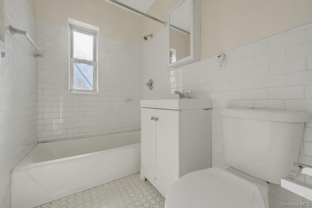 #10 photo, 415 Gramatan Avenue, 纽约州 Mount Vernon , NY 10552