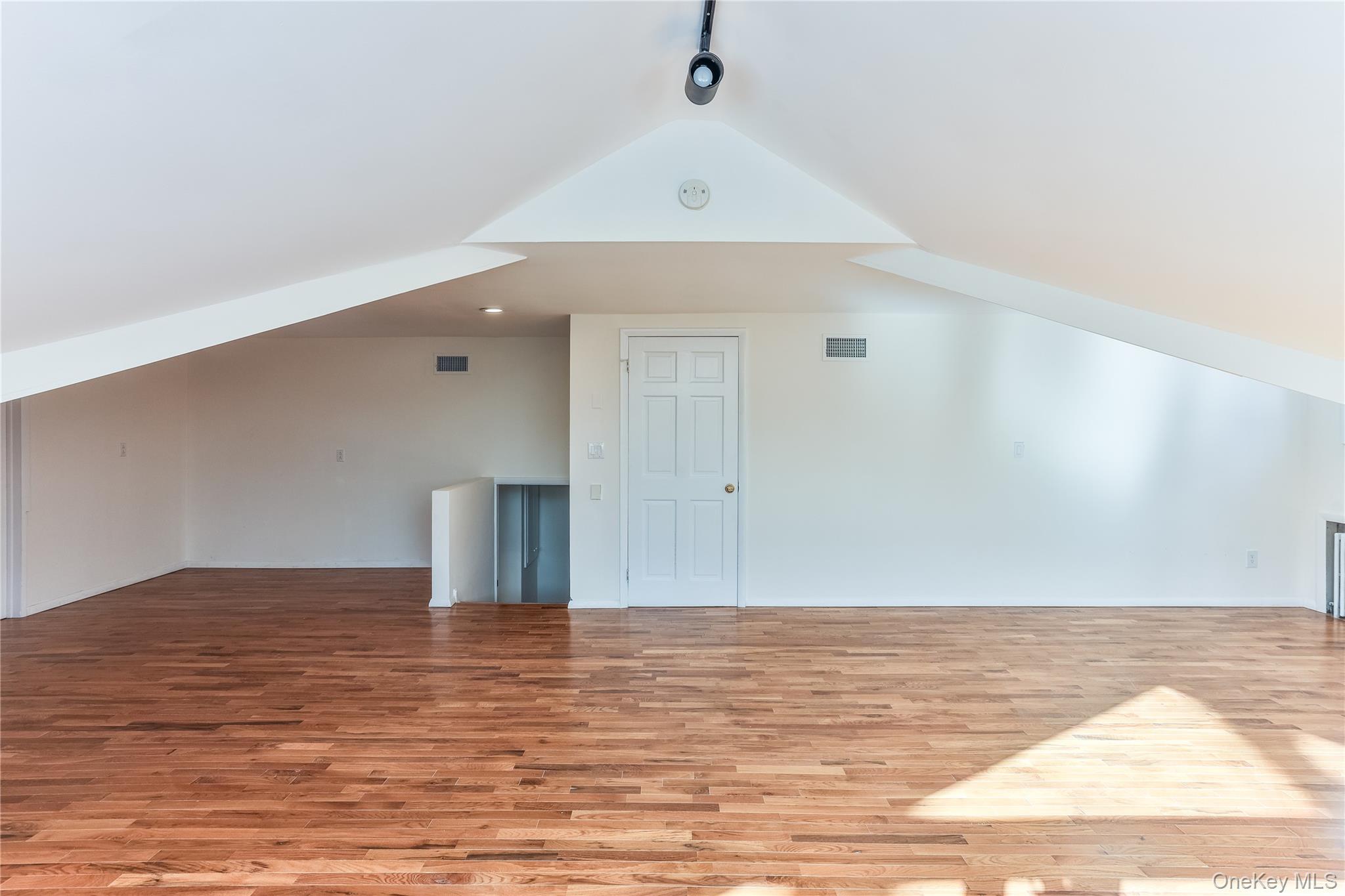 #7 photo, 271 Colonel Greene Road, Yorktown Heights , NY 10598