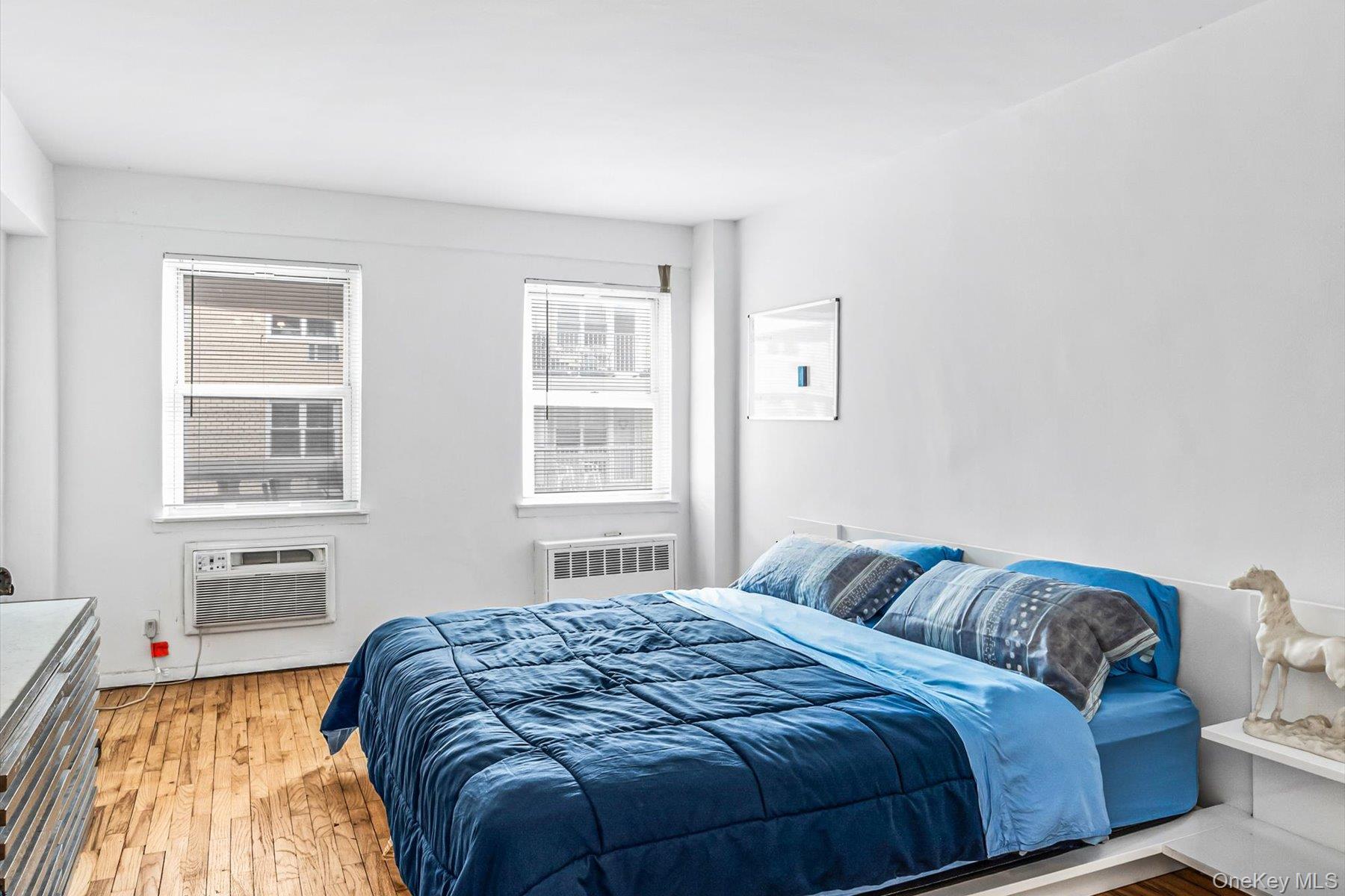 #15 photo, 600 Shore Road, Long Beach , NY 11561