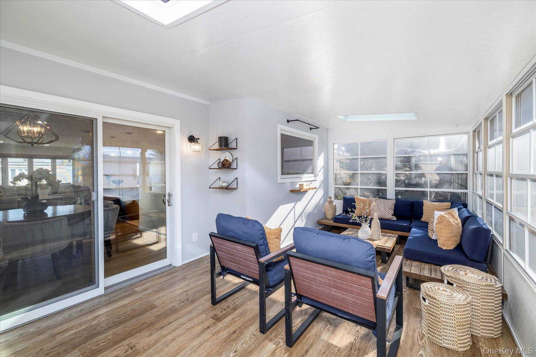 #12 photo, 2970 Bond Drive, Merrick , NY 11566