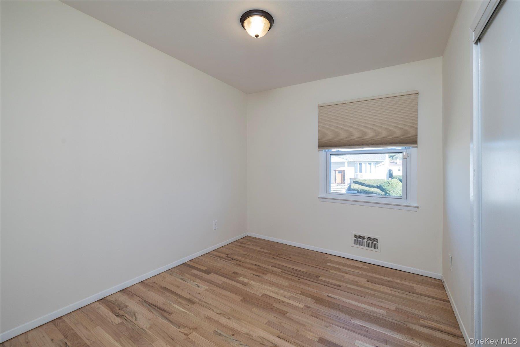 #17 photo, 2970 Bond Drive, Merrick , NY 11566