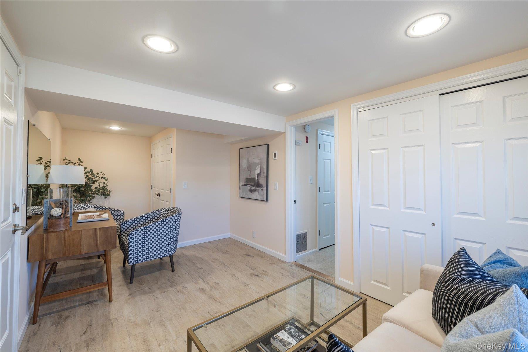 #20 photo, 2970 Bond Drive, Merrick , NY 11566