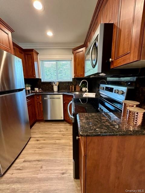 #3 photo, 55 Golden Avenue, Deer Park , NY 11729