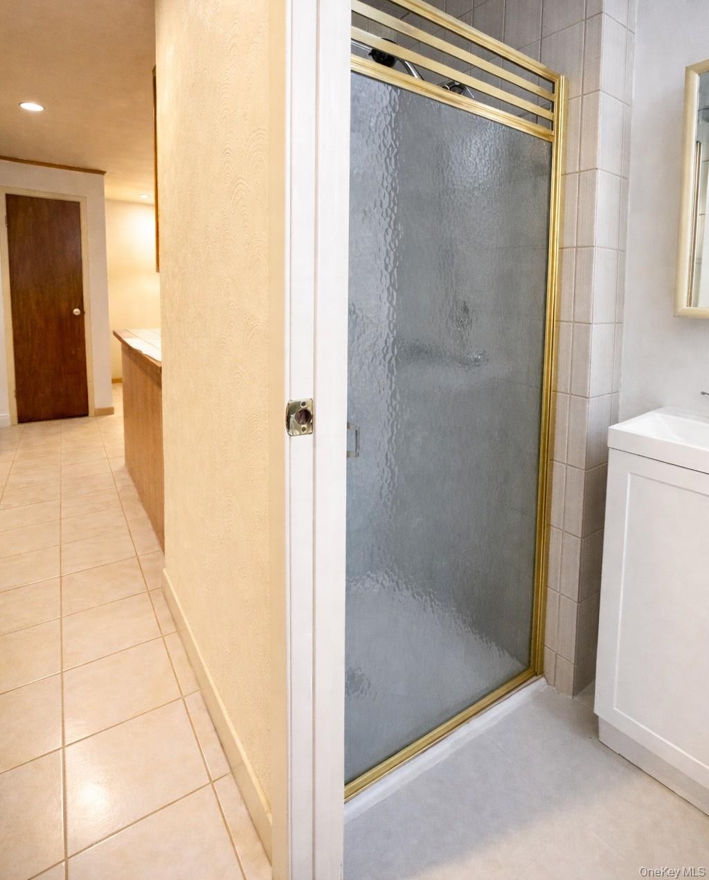 #19 photo, 63-69 Dry Harbor Road, Middle Village , NY 11379