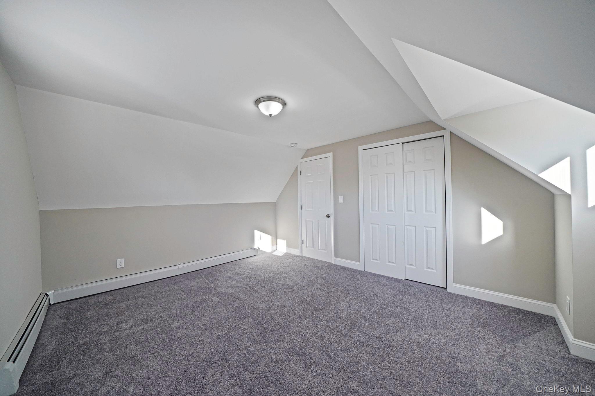 #19 photo, 182 W 17th Street, 东长岛 鹿园 Deer Park , NY 11729