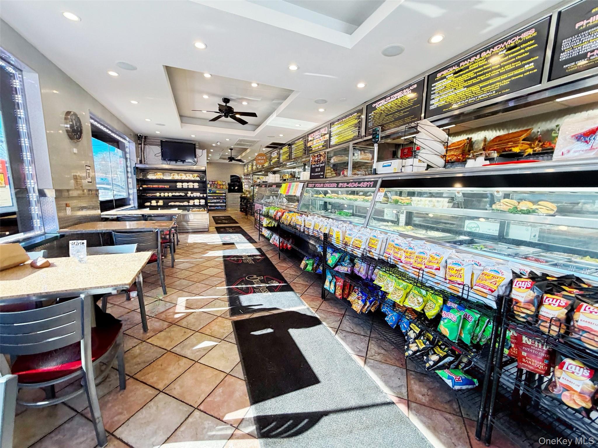 #13 photo, 621 Chestnut Street, Garden City , NY 11530