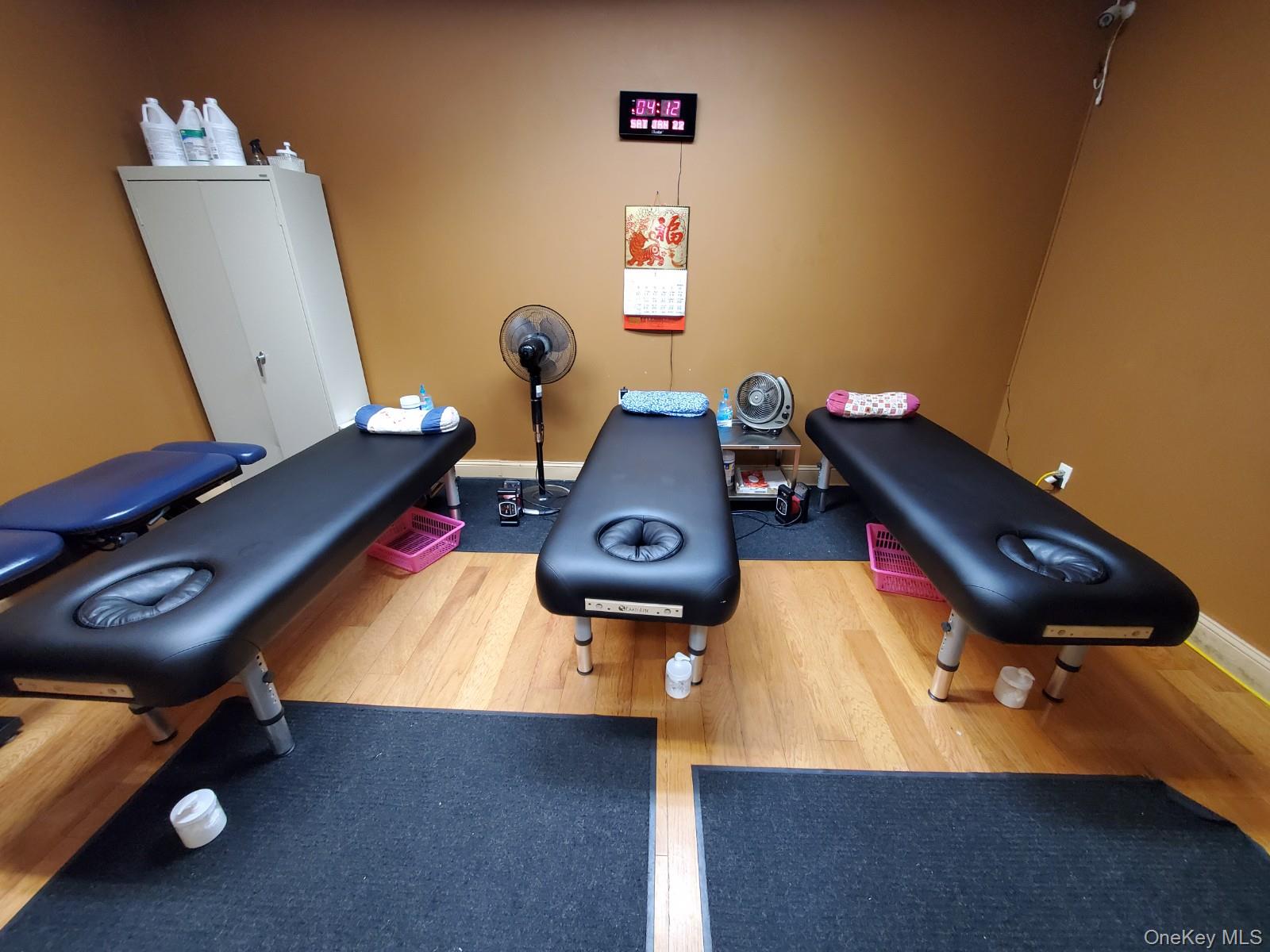 #11 photo, 38-34 Parsons Boulevard, Flushing , NY 11354