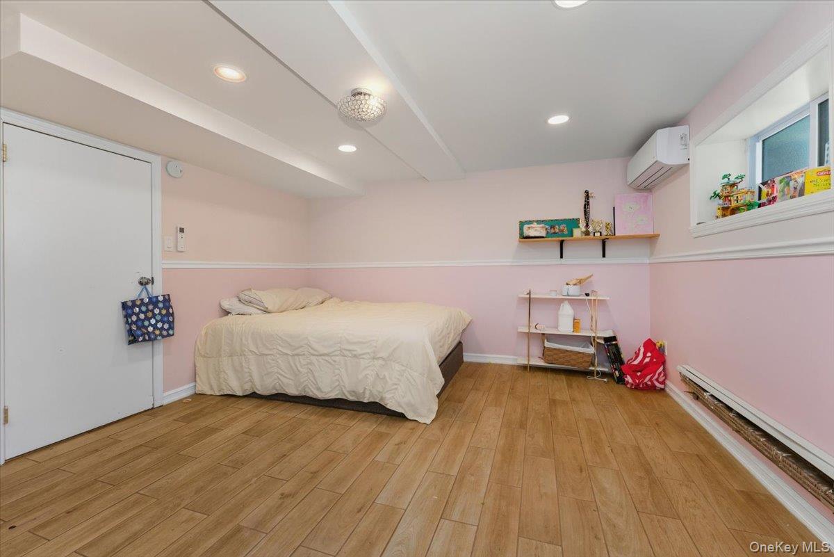 #10 photo, 847 Oliver Avenue, North Woodmere , NY 11581