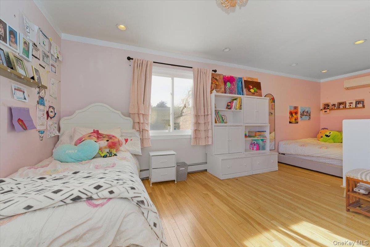 #15 photo, 847 Oliver Avenue, North Woodmere , NY 11581