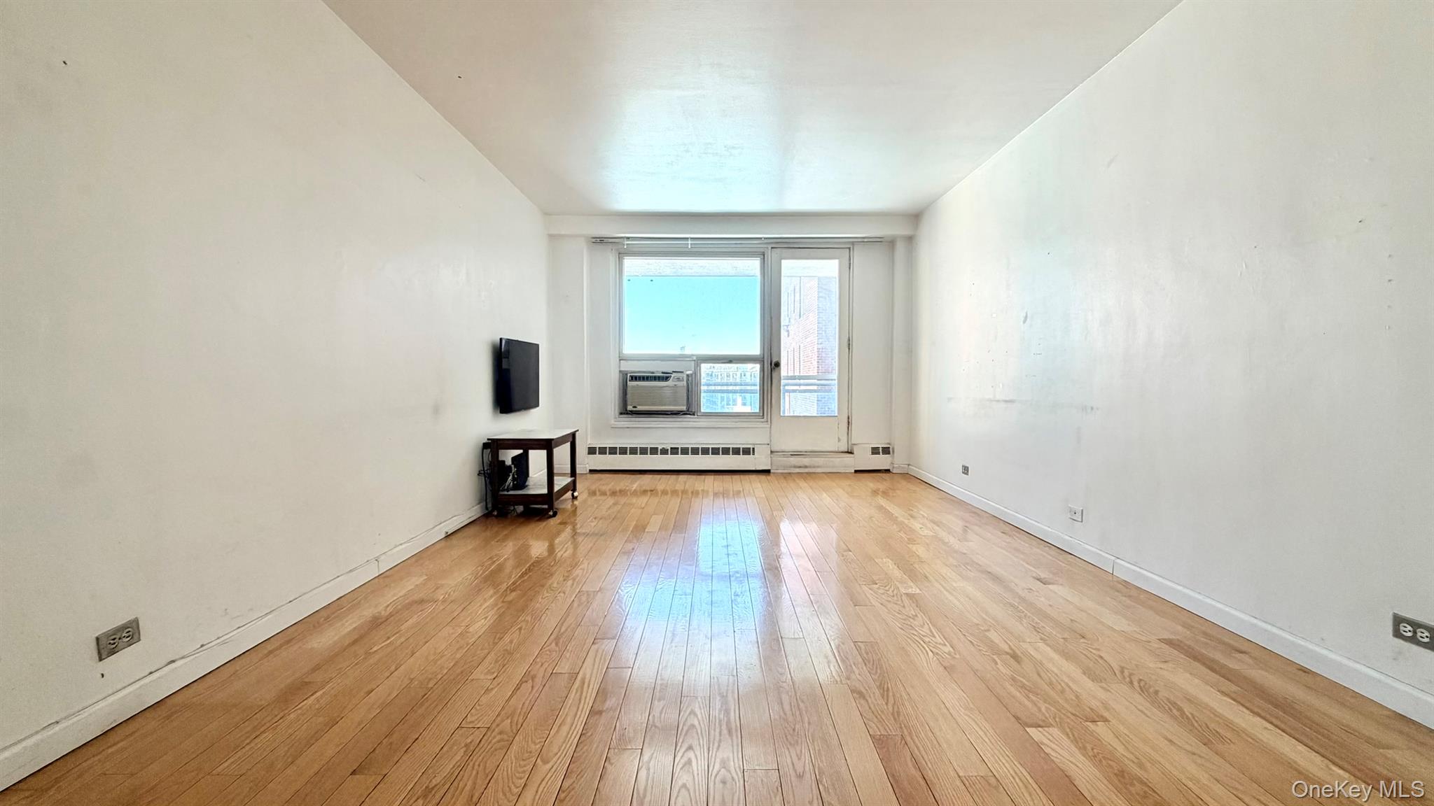 #3 photo, 9707 63rd Road, Куинс ‖ Rego Park , NY 11374