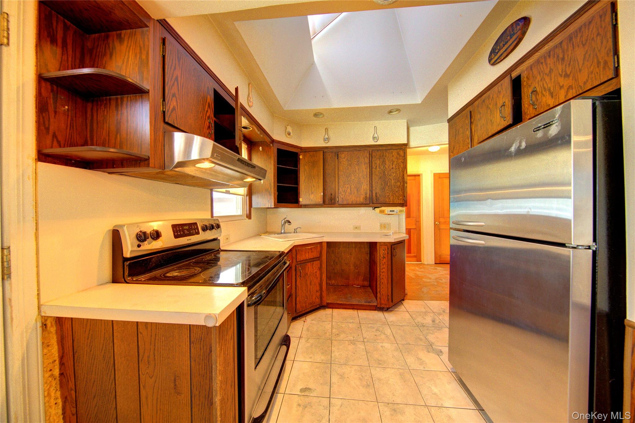 #9 photo, 984 Shelburne Drive, Franklin Square , NY 11010