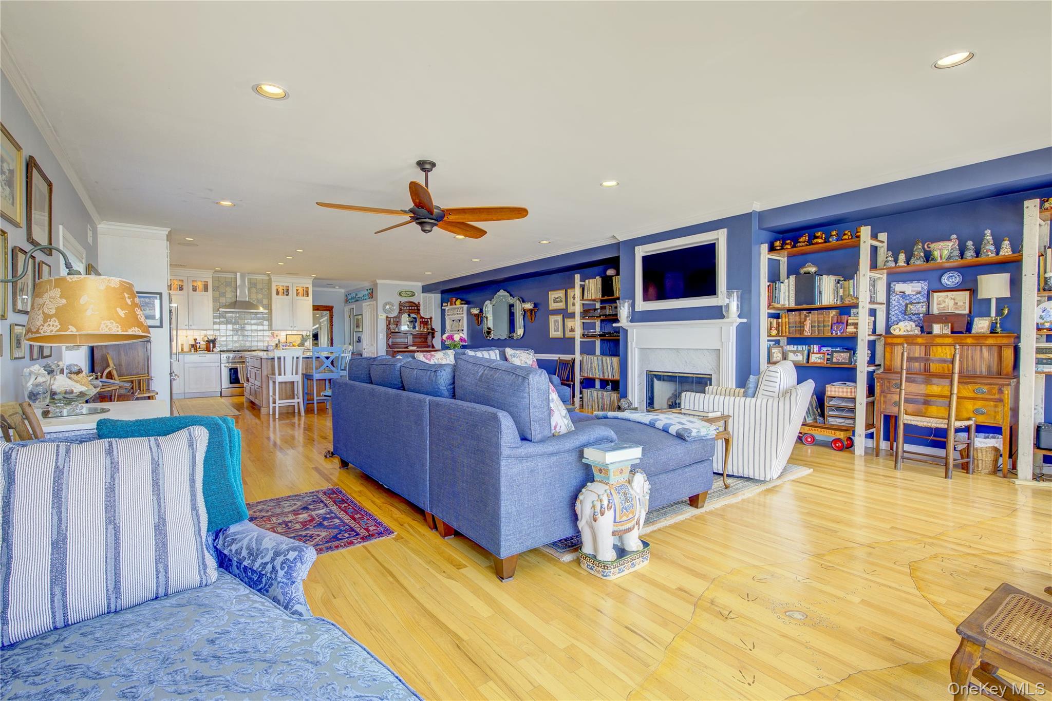 #17 photo, 1051 Oceanfront Street, Long Beach , NY 11561