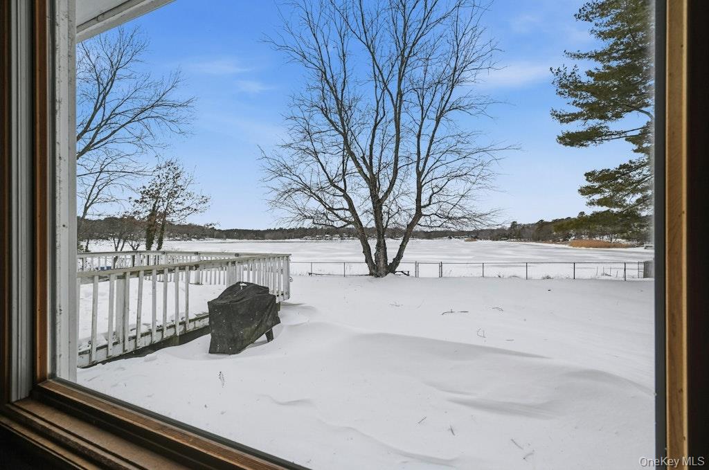 #8 photo, 63 Lakeside Trail, Ridge , NY 11961