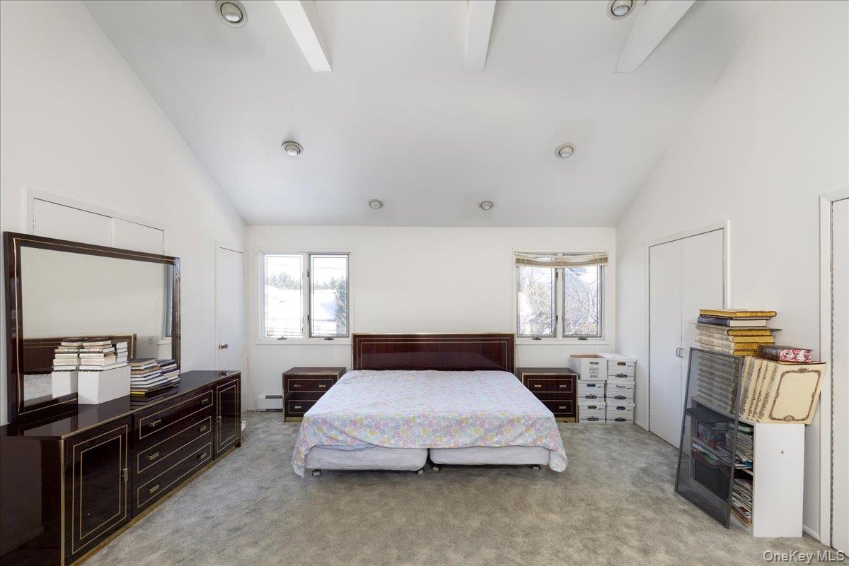 #16 photo, 595 Church Avenue, 롱 아일랜드 Woodmere , NY 11598