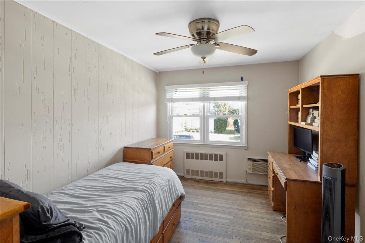 #8 photo, 595 Church Avenue, 롱 아일랜드 Woodmere , NY 11598