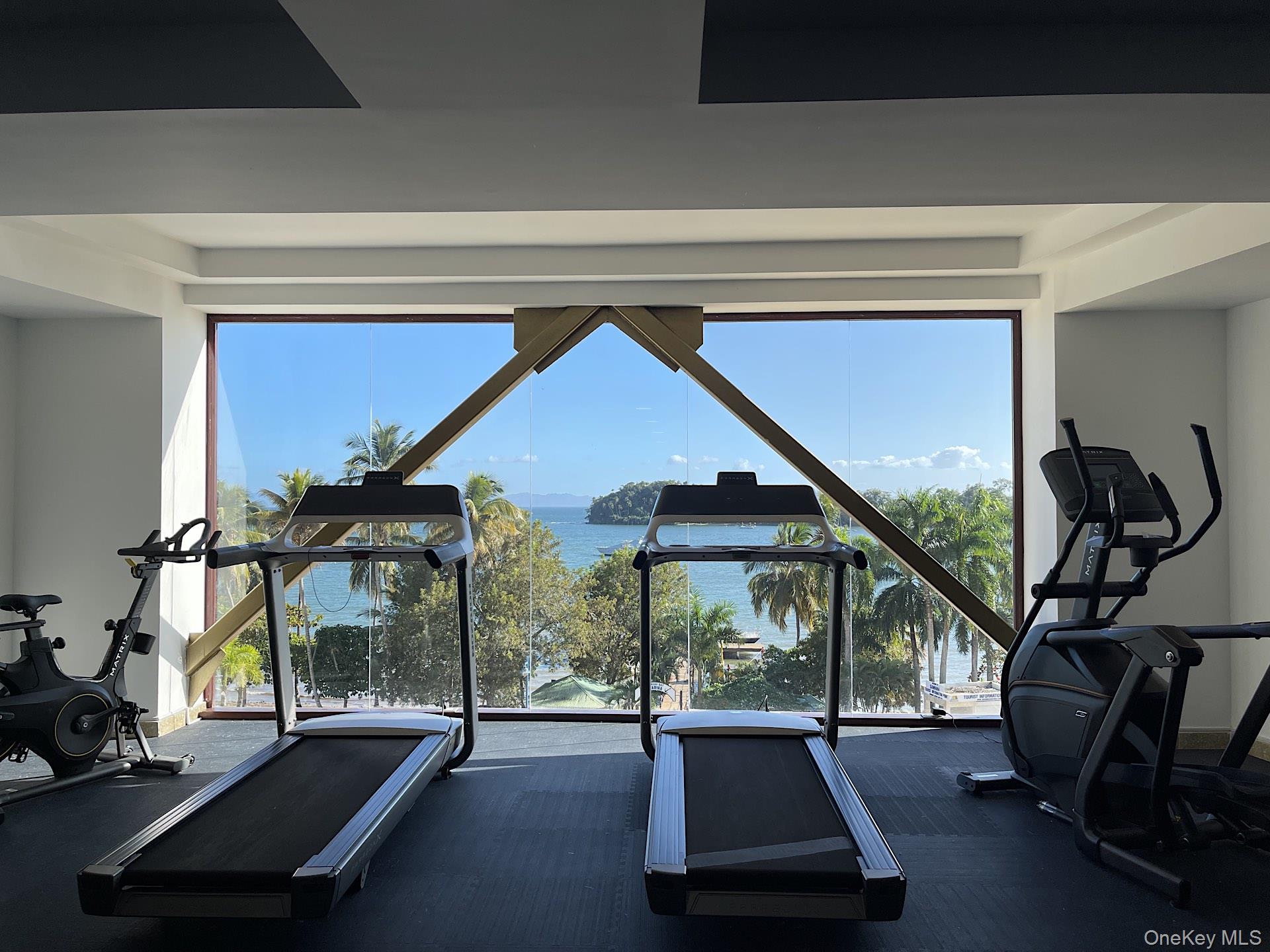 #16 photo, 6M3F+32H Avenida Del Male, Other ,  32000