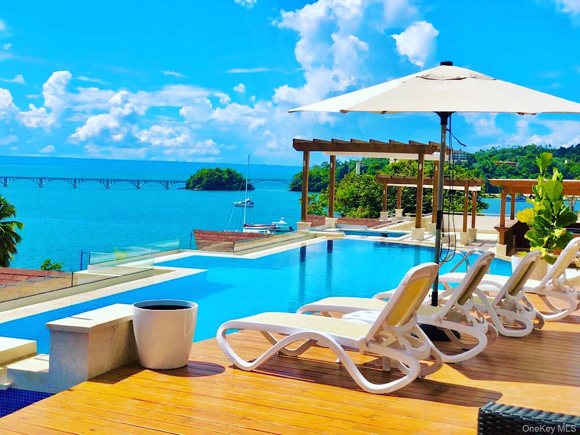 #18 photo, 6M3F+32H Avenida Del Male, Other ,  32000