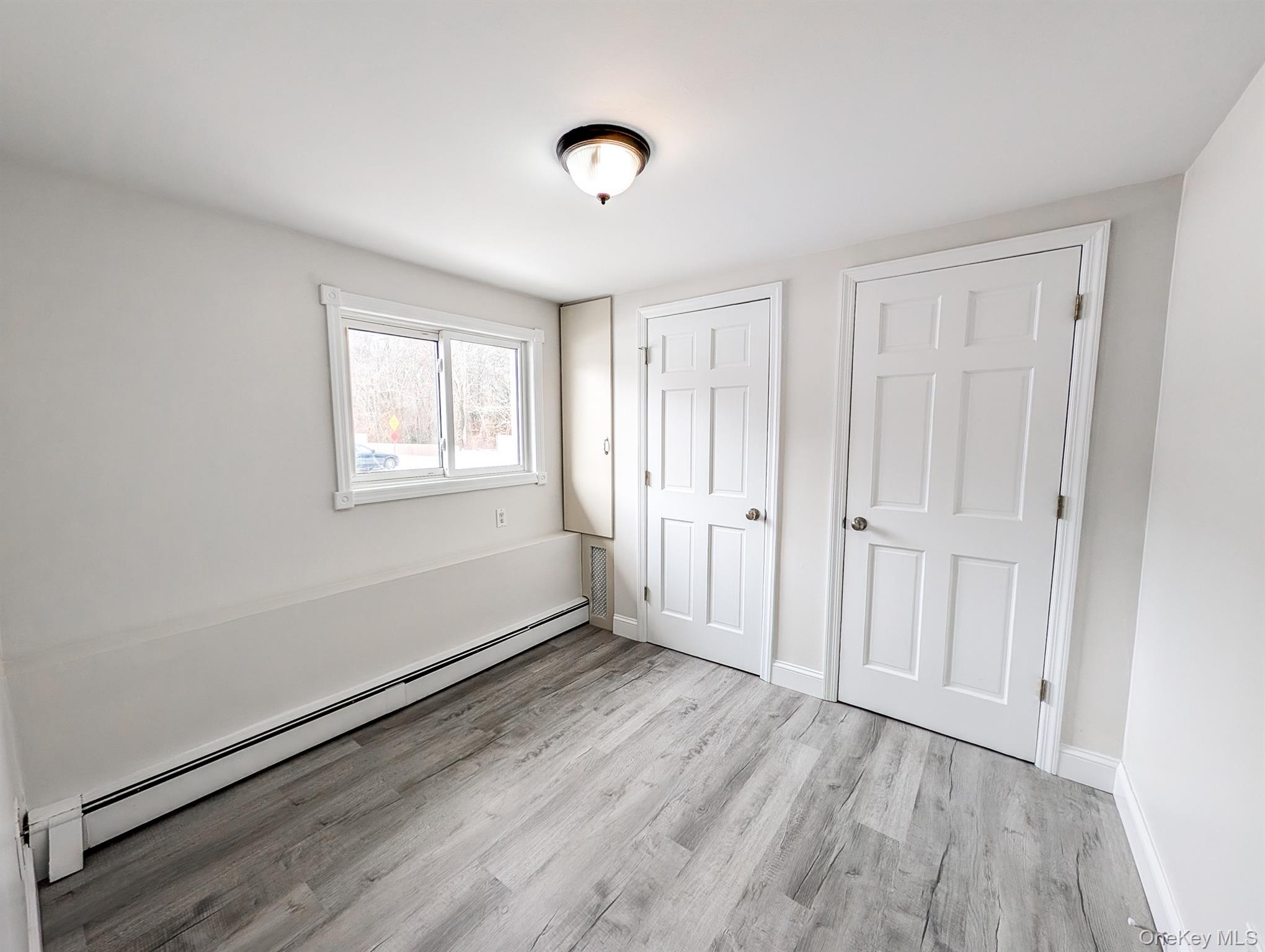 #16 photo, 41 Richmond Street, Islip , NY 11751