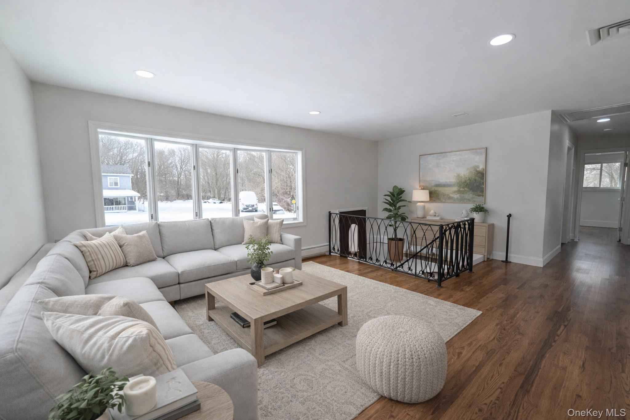 #4 photo, 41 Richmond Street, Islip , NY 11751