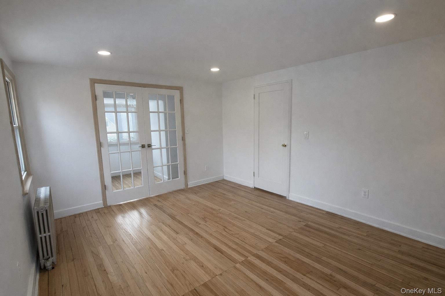 #5 photo, 1711 William Street, Merrick , NY 11566