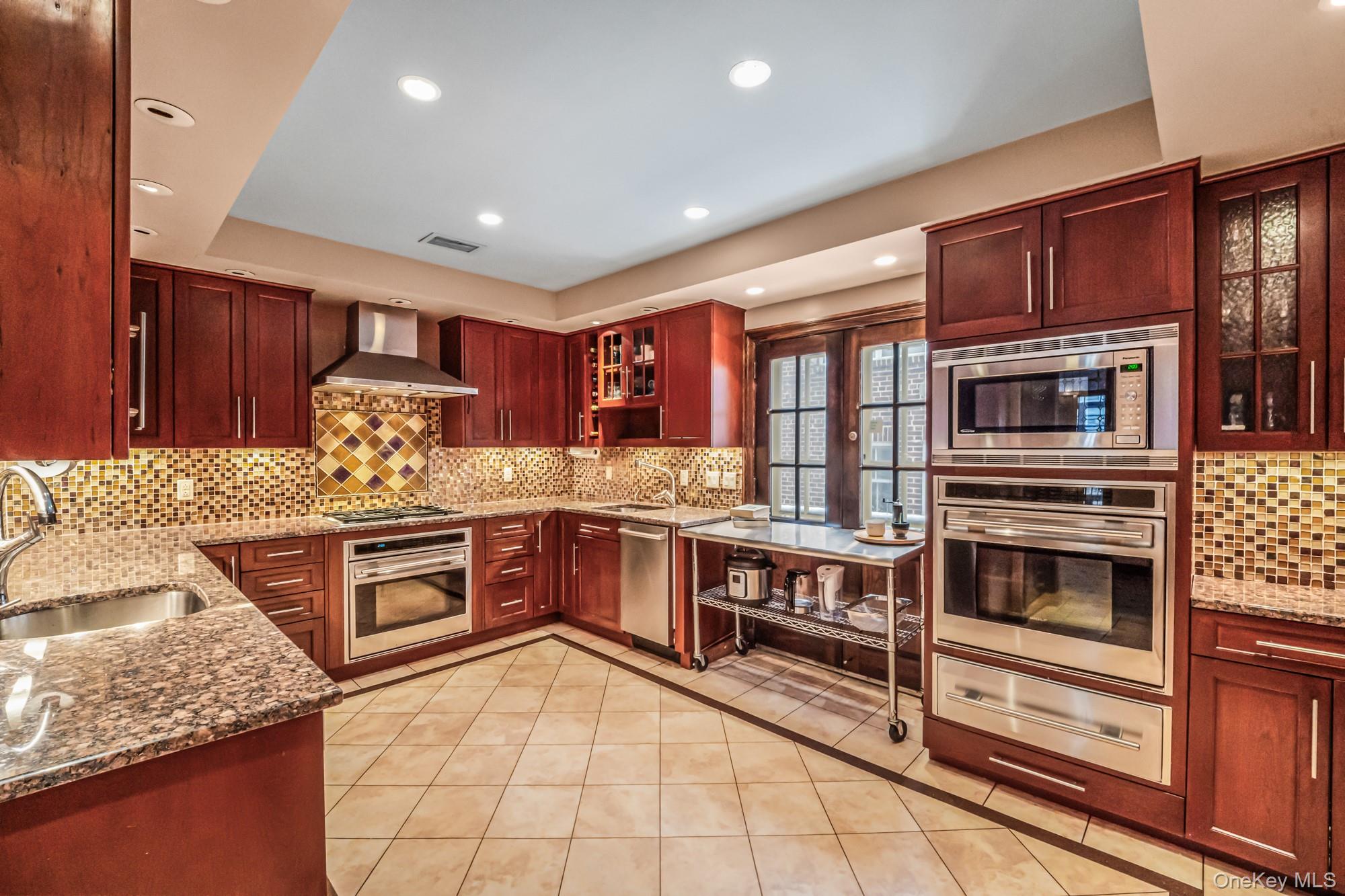 #11 photo, 31 Puritan Avenue, Forest Hills , NY 11375